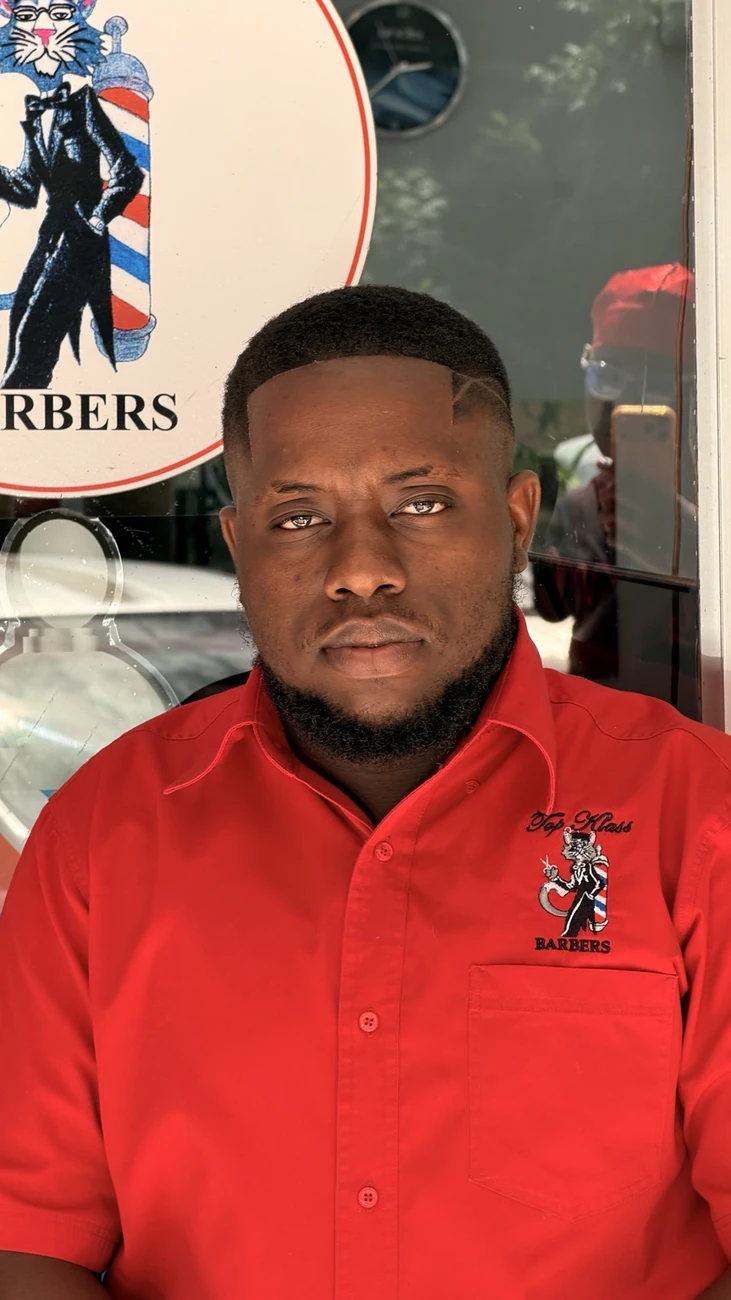 Kenny, Top Klass barber